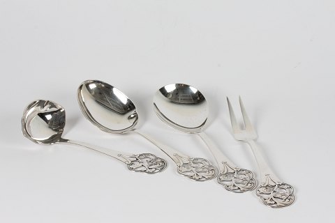 Serving spoons
of silver