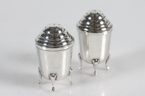 Danish Silver
Salt and pepper set
3 tårnet silver 830s