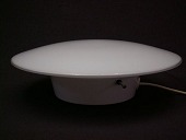 Arne Jacobsen (1902-1971)
AJ Eklipta Ø 35 cm
fremstillet af hvid lakeret metal
monteret med hvid opalglasskærm
Diameter 35,5 cm
Producent: Louis Poulsen
Fin stand efter alm. brug
Stari Classic garanterer for funktionaliteten
emne nr:
117372 Arne Jacobsen (1902-1971)
AJ Eklipta Ø 35 cm
fremstillet af hvid lakeret metal
monteret med hvid opalglasskærm
Diameter 35,5 cm
Producent: Louis Poulsen
Fin stand efter alm. brug
Stari Classic garanterer for funktionaliteten
emne nr:
117372