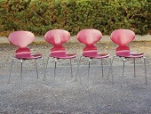 Arne Jacobsen (1902-1971)
Myrestole 3101 produceret i 1973
Fremstillet af formbøjet træ
Aubergine farvet lakering
Producent: Fritz Hansen A/S
Højde:
Dybde:
Bredde:
Fin patineret stand efter alm. brug
Sælges som et sæt på 4 stk
Stolene kan beses efter nærmere aftale
emne nr:
136917 Arne Jacobsen (1902-1971)
Myrestole 3101 produceret i 1973
Fremstillet af formbøjet træ
Aubergine farvet lakering
Producent: Fritz Hansen A/S
Højde:
Dybde:
Bredde:
Fin patineret stand efter alm. brug
Sælges som et sæt på 4 stk
Stolene kan beses efter nærmere aftale
emne nr:
136917