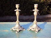 Par gamle lysestager fremstillet af tin lignende metal
Højde 25 cm
Fin stand
emne nr:
141481 Par gamle lysestager fremstillet af tin lignende metal
Højde 25 cm
Fin stand
emne nr:
141481