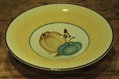 Stort rundt Aluminia fad fremstillet af fajance
Med frugter som dekoration i bunden
Af stemplet fremgår at dette eksemplar er fremstillet i 1943
Diameter 32 cm
Fin stand
emne nr:
168617 Stort rundt Aluminia fad fremstillet af fajance
Med frugter som dekoration i bunden
Af stemplet fremgår at dette eksemplar er fremstillet i 1943
Diameter 32 cm
Fin stand
emne nr:
168617