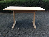 Børge Mogensen (1914-1972)
Shakerbord
fremstillet af ubehandlet massiv bøgetræ
Producent: C. M. Madsens Fabrik
Længde 140 cm
Bredde 89 cm
Højde 70 cm
Fin stand
Bordet kan beses efter aftale
emne nr:
224582 Børge Mogensen (1914-1972)
Shakerbord
fremstillet af ubehandlet massiv bøgetræ
Producent: C. M. Madsens Fabrik
Længde 140 cm
Bredde 89 cm
Højde 70 cm
Fin stand
Bordet kan beses efter aftale
emne nr:
224582
