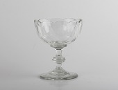 Gammel sukkeropsats af glas med facetslibninger
Antagelig fra Holmegaard Glasværk - 1 halvdel af det 20 århundrede
Højde 12,5 cm - diameter 10,5 cm
Fin stand uden skår
emne nr:
241935 Gammel sukkeropsats af glas med facetslibninger
Antagelig fra Holmegaard Glasværk - 1 halvdel af det 20 århundrede
Højde 12,5 cm - diameter 10,5 cm
Fin stand uden skår
emne nr:
241935