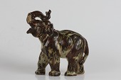 Royal Copenhagen
Elefant med løftet snabel fremstillet af stentøj
Model nr. 21517
Sign monogram for Knud Kyhn
Højde 18 cm
Længde 18 cm
1 sortering
fin stand uden skår eller rep.
emne nr:
245932 Royal Copenhagen
Elefant med løftet snabel fremstillet af stentøj
Model nr. 21517
Sign monogram for Knud Kyhn
Højde 18 cm
Længde 18 cm
1 sortering
fin stand uden skår eller rep.
emne nr:
245932