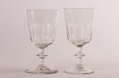 Berlinois eller Chr. D. 8. rødvinsglas glas med slibninger
Højde ca 15 cm - diameter ca 8 cm
Dette glas service var i produktion fra 1867 til 1934 på forskellige danske glasværker
Fin stand uden skår eller glaspest
emne nr:
273411 Berlinois eller Chr. D. 8. rødvinsglas glas med slibninger
Højde ca 15 cm - diameter ca 8 cm
Dette glas service var i produktion fra 1867 til 1934 på forskellige danske glasværker
Fin stand uden skår eller glaspest
emne nr:
273411