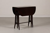 Gammel lille klapbord af lakeret mahogni
Længde 65 cm - højde 62 cm - bredde 27/48/72 cm
Fin stand
Bordet kan beses efter aftale
emne nr:
274923 Gammel lille klapbord af lakeret mahogni
Længde 65 cm - højde 62 cm - bredde 27/48/72 cm
Fin stand
Bordet kan beses efter aftale
emne nr:
274923