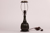 Just Andersen
Bordlampe fremstillet af brunpatineret disco metal
Rillede sider og firkantet fod
Model no 1856
Højde 24 cm + fatning og skærmholder
Fin funktionsdygtig stand og patinering
med en smule slidtage på overfladen
- se billederne
emne nr:
274978 Just Andersen
Bordlampe fremstillet af brunpatineret disco metal
Rillede sider og firkantet fod
Model no 1856
Højde 24 cm + fatning og skærmholder
Fin funktionsdygtig stand og patinering
med en smule slidtage på overfladen
- se billederne
emne nr:
274978
