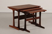 Danish Modern
Sæt indskudsborde bestående af 3 borde
Fremstillet af massiv og fineret palisander
Dansk møbelproducent
Længde 62 cm
Bredde 38 cm
Højde 44 cm
Fin stand
Bordene kan beses efter aftale
emne nr:
301043 Danish Modern
Sæt indskudsborde bestående af 3 borde
Fremstillet af massiv og fineret palisander
Dansk møbelproducent
Længde 62 cm
Bredde 38 cm
Højde 44 cm
Fin stand
Bordene kan beses efter aftale
emne nr:
301043