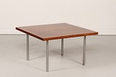Hans J. Wegner (1914-2007)
Kvadratisk sofabord m/palisanderfineret plade
og matbørstede stålben
Producent: Andreas Tuck
Længde 85 cm
Højde 48 cm
Dybde 85 cm
Fin stand efter almindelig brug
Bordet kan beses efter aftale
emne nr:
312122 Hans J. Wegner (1914-2007)
Kvadratisk sofabord m/palisanderfineret plade
og matbørstede stålben
Producent: Andreas Tuck
Længde 85 cm
Højde 48 cm
Dybde 85 cm
Fin stand efter almindelig brug
Bordet kan beses efter aftale
emne nr:
312122