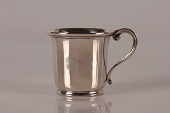 Barne/dåbskop af ægte 3-tårnet sølv med stempel fra 1930
Højde 6,5 cm - diameter 6,8 cm
Fin stand uden monogram
emne nr:
316250 Barne/dåbskop af ægte 3-tårnet sølv med stempel fra 1930
Højde 6,5 cm - diameter 6,8 cm
Fin stand uden monogram
emne nr:
316250