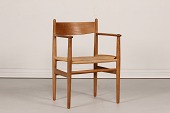 Hans J. Wegner (1914-2017)
Armstol CH 37
Fremstillet af eg og flettet papirgarn
Producent: Carl Hansen og Søn A/S
Højde 79 cm
Sædehøjde 43 cm
Bredde 57 cm
Dybde 48 cm
Fin stand med patina
Stolen kan beses efter nærmere aftale
emne nr:
331721 Hans J. Wegner (1914-2017)
Armstol CH 37
Fremstillet af eg og flettet papirgarn
Producent: Carl Hansen og Søn A/S
Højde 79 cm
Sædehøjde 43 cm
Bredde 57 cm
Dybde 48 cm
Fin stand med patina
Stolen kan beses efter nærmere aftale
emne nr:
331721