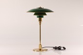 Poul Henningsen (1894-1967)
Jubilæumsbordlampe 3/2 af messing
med grønne metal skærme
Original fra Louis Poulsen A/S
Højde 45 cm
Fin funktionsdygtig stand
emne nr:
337995 Poul Henningsen (1894-1967)
Jubilæumsbordlampe 3/2 af messing
med grønne metal skærme
Original fra Louis Poulsen A/S
Højde 45 cm
Fin funktionsdygtig stand
emne nr:
337995