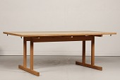 Børge Mogensen (1914-1972)
Shakerbord nr. 6286
fremstillet af massiv sæbebehandlet egetræ
incl. 2 tillægsplader
Producent: Fredericia Stolefabrik A/S
Længde 195 cm
Bredde 97 cm
Højde 71 cm
Fin stand
Bordet kan beses efter aftale
emne nr:
338923 Børge Mogensen (1914-1972)
Shakerbord nr. 6286
fremstillet af massiv sæbebehandlet egetræ
incl. 2 tillægsplader
Producent: Fredericia Stolefabrik A/S
Længde 195 cm
Bredde 97 cm
Højde 71 cm
Fin stand
Bordet kan beses efter aftale
emne nr:
338923