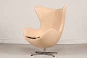 Arne Jacobsen (1902-1971)
Æggestol model 3316 med vippefunktion
Nybetrukket med natur vegetal læder
Producent: Fritz Hansen A/S
Højde 104 cm
Bredde 90 cm
Dybde 80 cm
Nypris ca kr. 98.000,-
Vores pris kr. 48.000,-
Stolen kan beses efter aftale
emne nr:
353513 Arne Jacobsen (1902-1971)
Æggestol model 3316 med vippefunktion
Nybetrukket med natur vegetal læder
Producent: Fritz Hansen A/S
Højde 104 cm
Bredde 90 cm
Dybde 80 cm
Nypris ca kr. 98.000,-
Vores pris kr. 48.000,-
Stolen kan beses efter aftale
emne nr:
353513