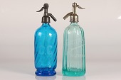 Gamle chiffoner af farvet glas
L. L. C. British Syphon M. E. G. C. London + A. Bertrand Beziers
Højde 30 cm
Fin dekorativ stand
Den lyseblå er solgt
emne nr:
357635 Gamle chiffoner af farvet glas
L. L. C. British Syphon M. E. G. C. London + A. Bertrand Beziers
Højde 30 cm
Fin dekorativ stand
Den lyseblå er solgt
emne nr:
357635