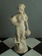 Havefigur af hvidmalet delvis afskallet materiale
Højde 69 cm
emne nr:
65978 Havefigur af hvidmalet delvis afskallet materiale
Højde 69 cm
emne nr:
65978