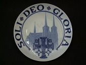 Stor Bing & Grøndahl platte med skriften: SOLI DEO GLORIA.
Diameter 24 cm
emne nr:
80676 Stor Bing & Grøndahl platte med skriften: SOLI DEO GLORIA.
Diameter 24 cm
emne nr:
80676