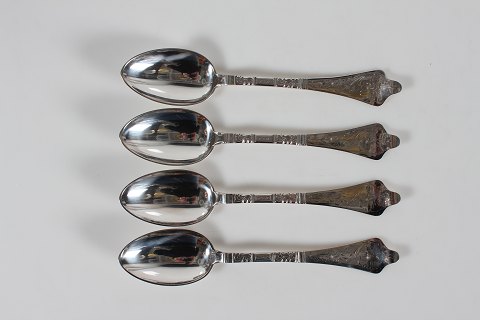 Antik Rococo Silver Flatvare
Soup spoons
L 22 cm