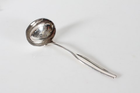Palace Silver Cutlery
Sauce ladle
L 17.8 cm